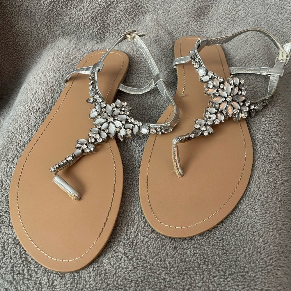 David’s Bridal Silver Sandals 11W